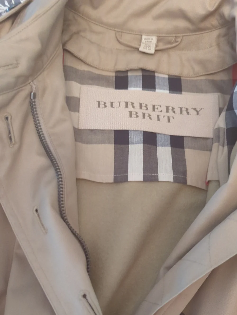 Burberry Brit Tan Trench Coat with Classic Check Lining - Picture 1 of 7
